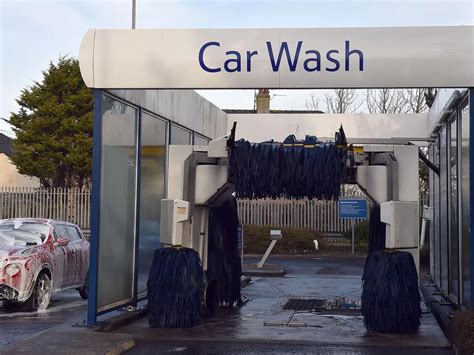 Mon-Fri 8:00 AM. . 5 car wash near me
